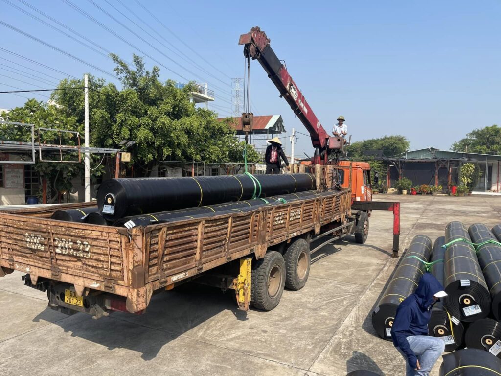 Xưởng sản xuất bạt HDPE theo yêu cầu tại Bình Dương