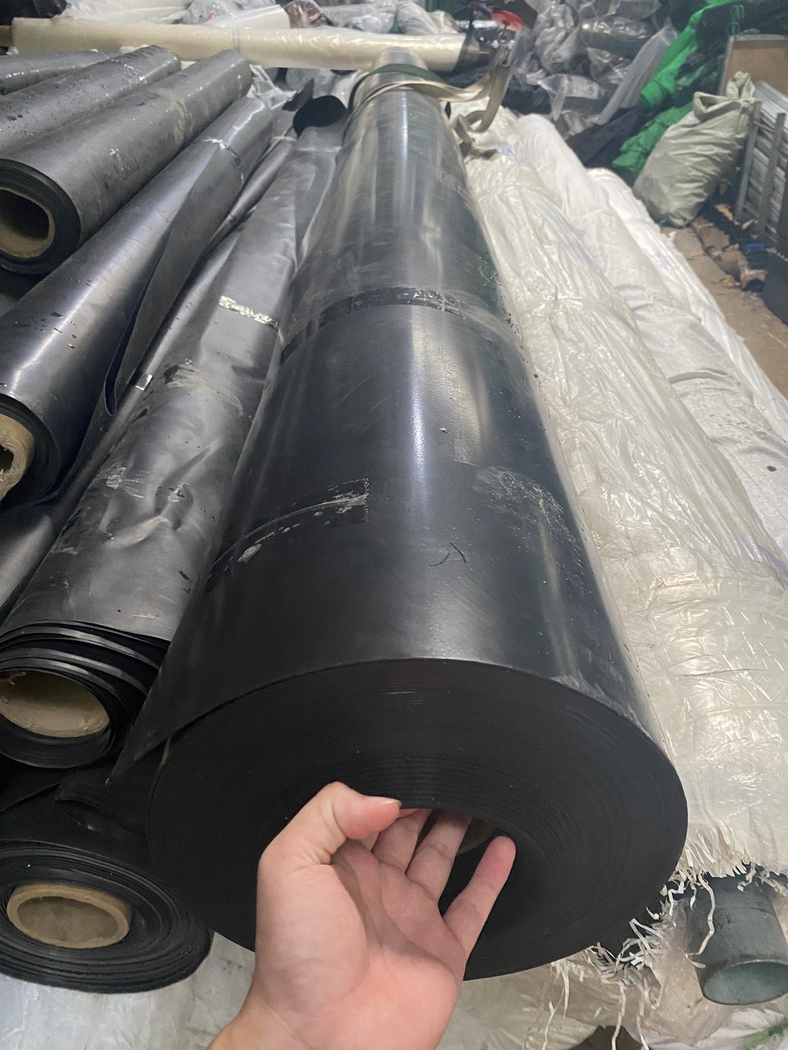 Bạt nhựa HDPE dày 0,3mm Bạt nhựa HDPE dày 0,3mm