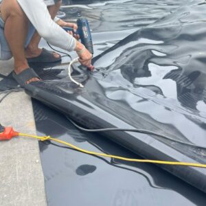 Thi công lót hồ bạt nhựa hdpe dày 0,3mm