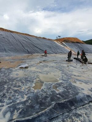 Bạt lót đáy hồ xử lý nước thải HDPE