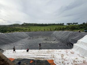 Bạt lót ao hồ HDPE chứa nước nuôi tôm cá ở Bảo Lâm