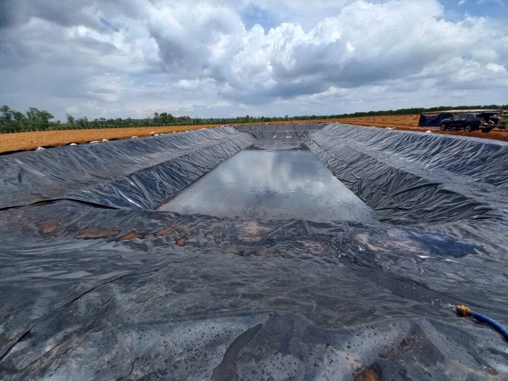 Bạt lót ao hồ HDPE chứa nước nuôi tôm cá ở Đắk Nông