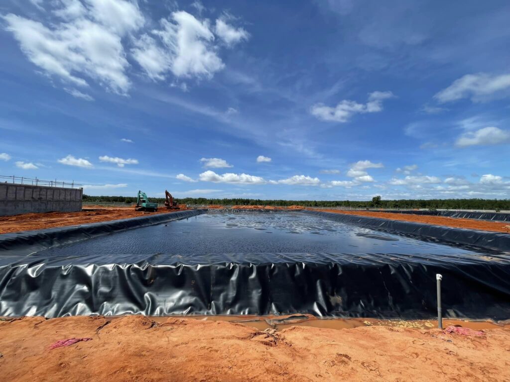 Bạt hdpe dày 0,5mm lót ao hồ chứa nước tưới cây