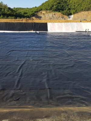 Bạt lót ao hồ nuôi tôm HDPE ở Kon Tum