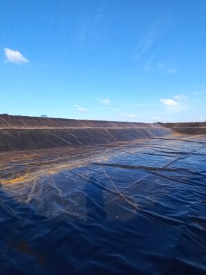 Bạt lót hồ chứa nước tưới cây HDPE ở Lâm Đồng