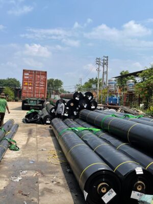 Bạt lót ao hồ HDPE chứa nước nuôi tôm cá ở Bình Thuận