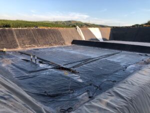 Bạt lót ao hồ HDPE chứa nước nuôi tôm cá ở Tam Nông